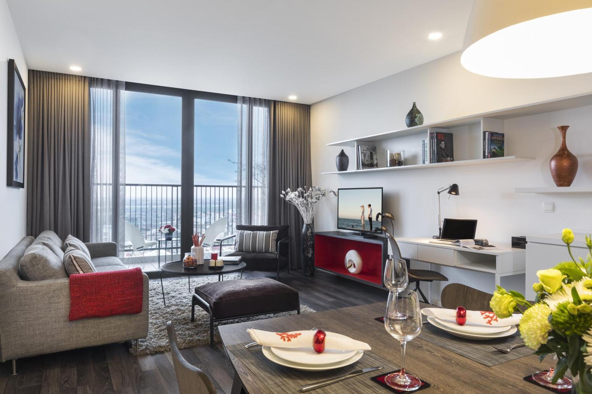 Somerset West Point Apartment *